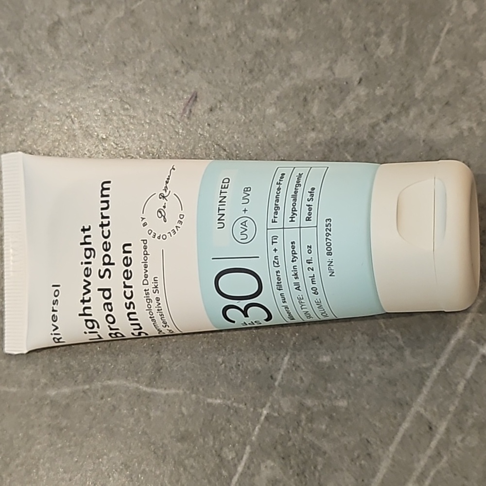 Riversol Lightweight Broad Spectrum Sunscreen